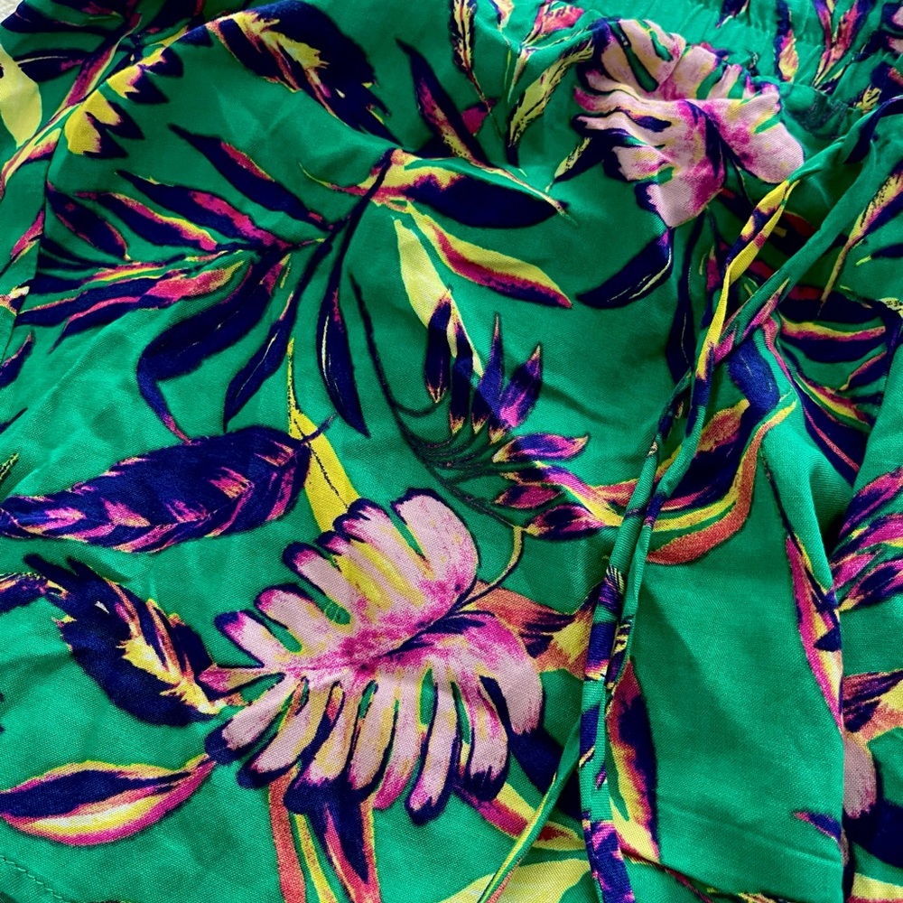 Blue Rain Floral Tie Waist Soft Shorts - Picture 4 of 6
